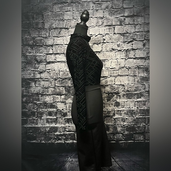 Seductions By Sirens Dress - Picture 2 of 6